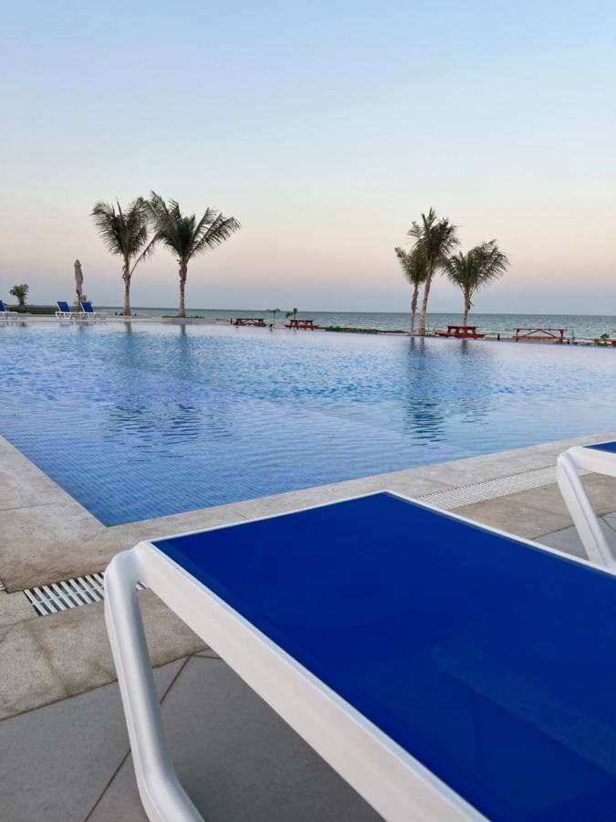 Beach Front Le Bon Villa 马斯喀特 外观 照片