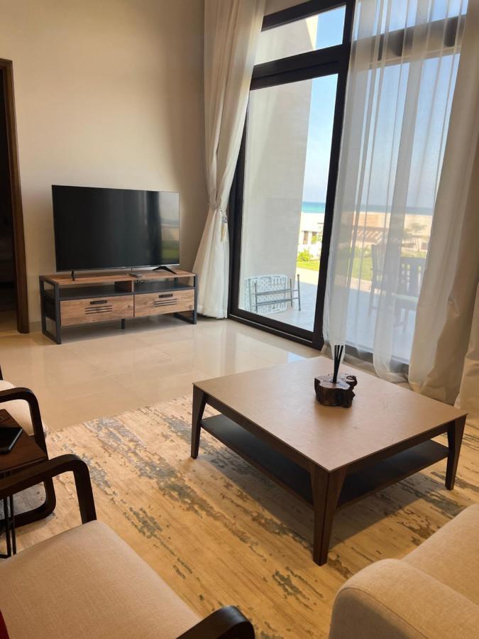Beach Front Le Bon Villa 马斯喀特 外观 照片