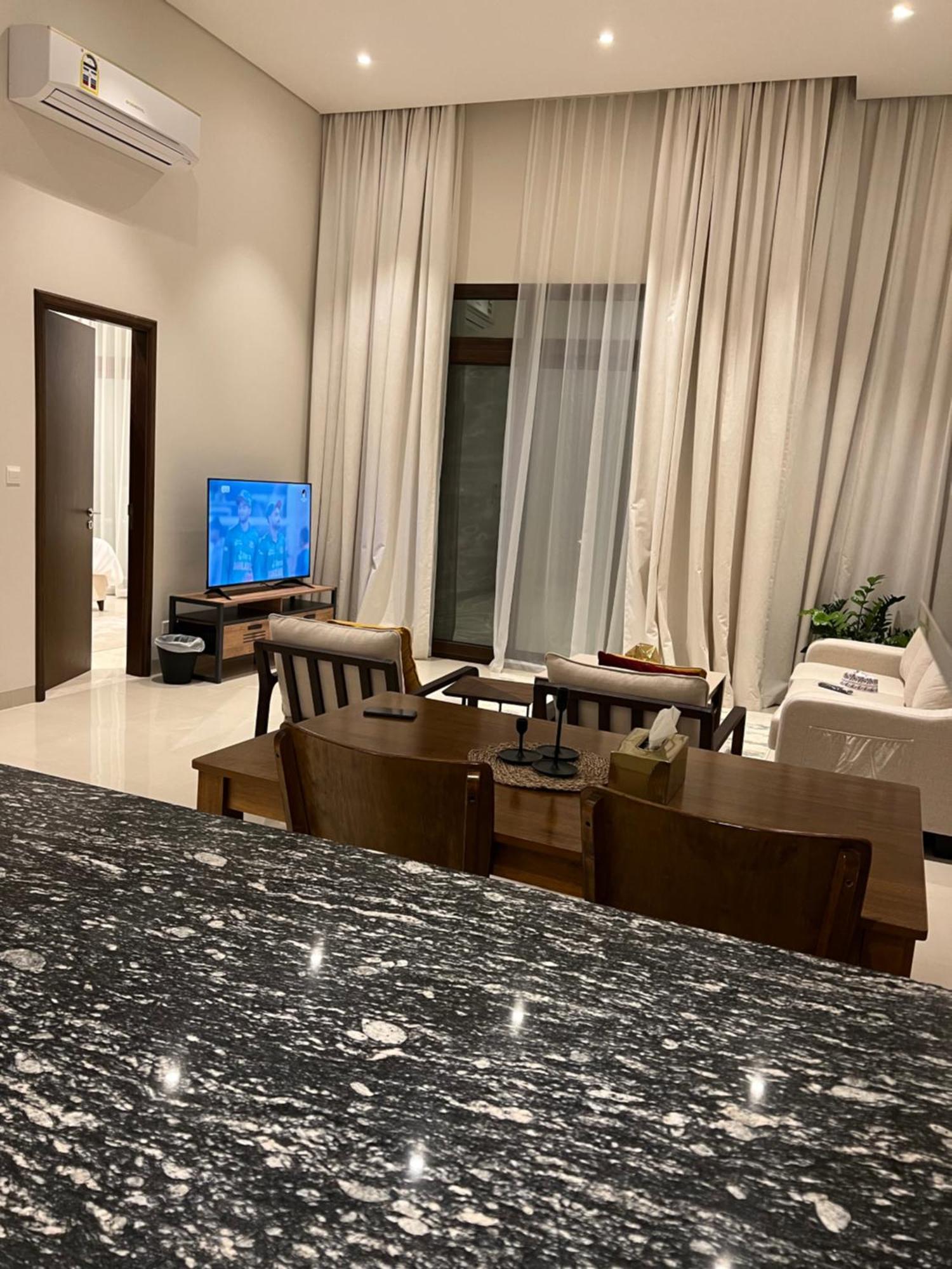 Beach Front Le Bon Villa 马斯喀特 外观 照片